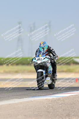 media/Aug-06-2023-TrackDaz (Sun) [[ac7f4f6367]]/C Group/wheelie bump/